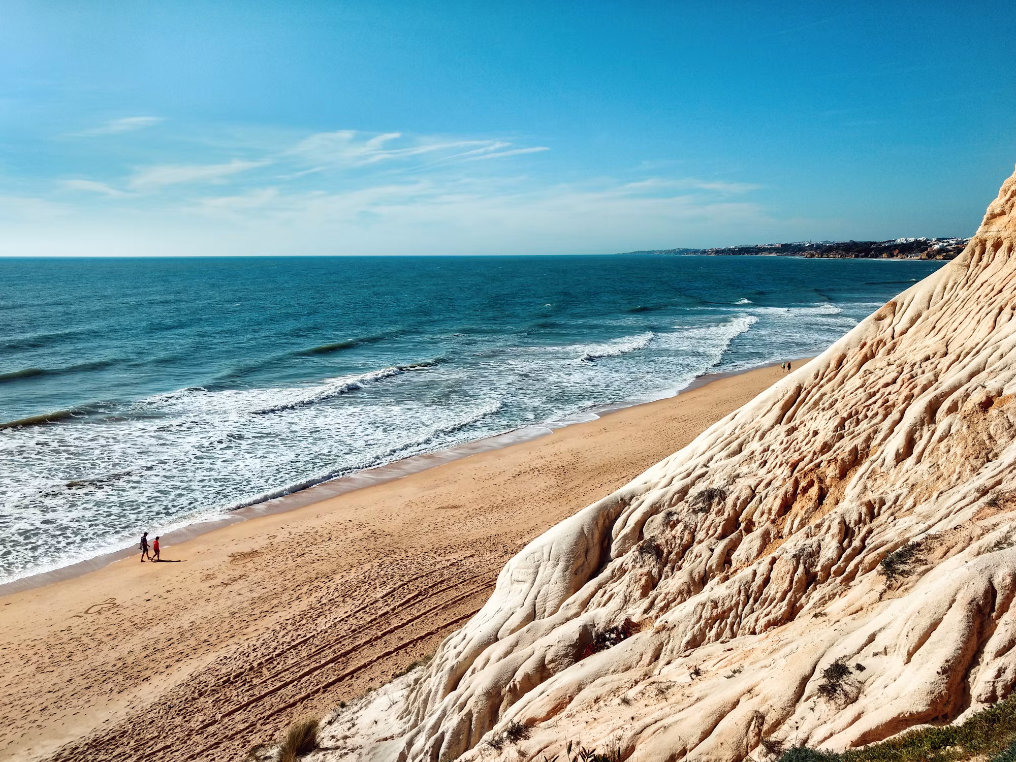 Exploring Coastal Wonders: A Journey Through the World’s Most Enchanting Beach Destinations